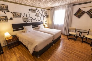 Classic Studio Suite | 1 bedroom, in-room safe, individually decorated, desk