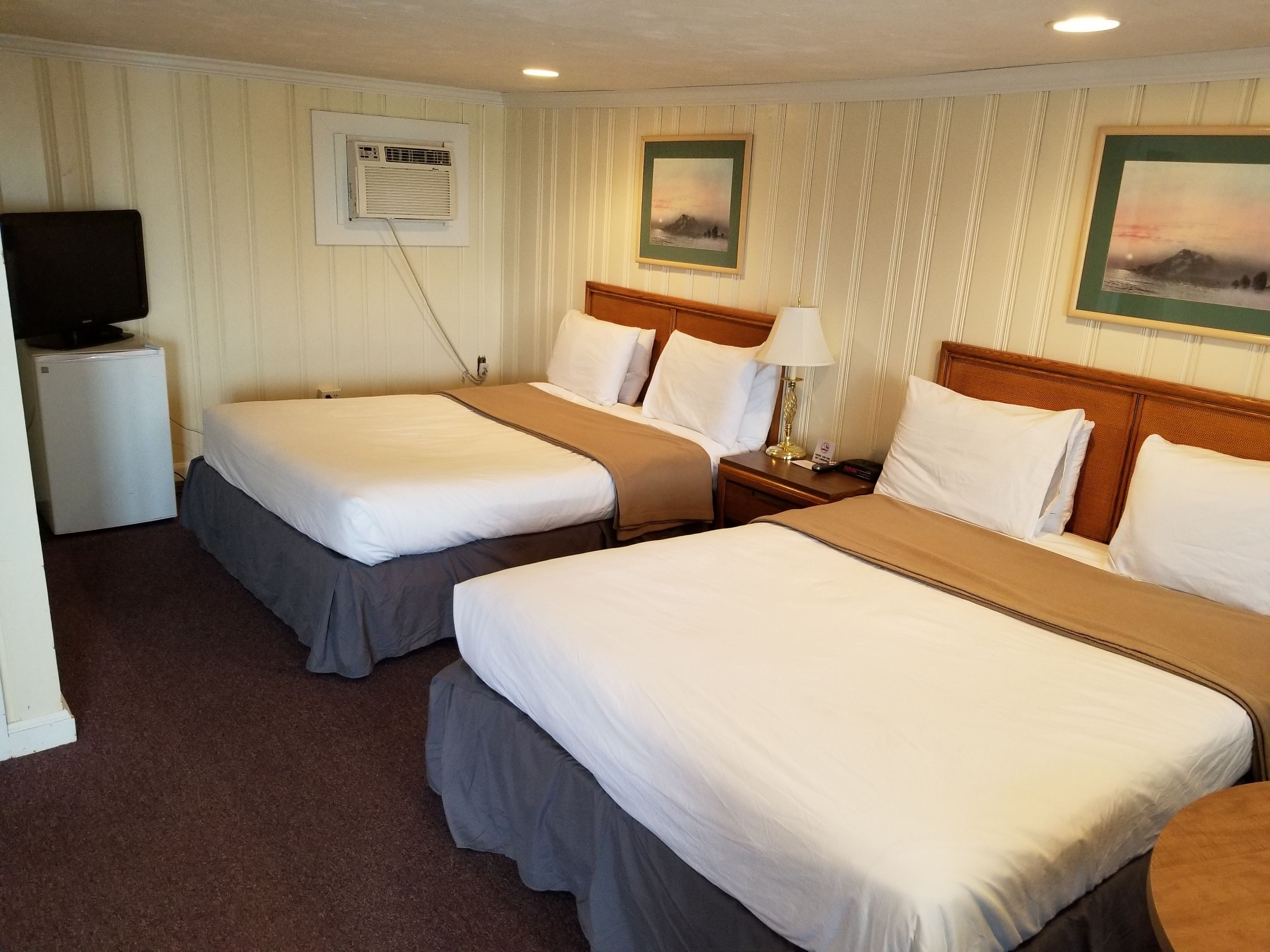 Standard Room, 2 Queen Beds, Non Smoking | Blackout drapes, iron/ironing board, free WiFi, bed sheets