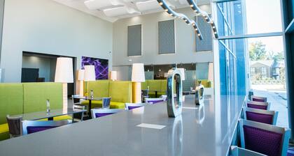 Holiday Inn Express & Suites Garland E - Lake Hubbard I30 by IHG