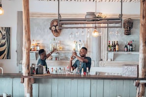 2 bars/lounges, poolside bar, beach bar - Sahari Zanzibar (Bwejuu)