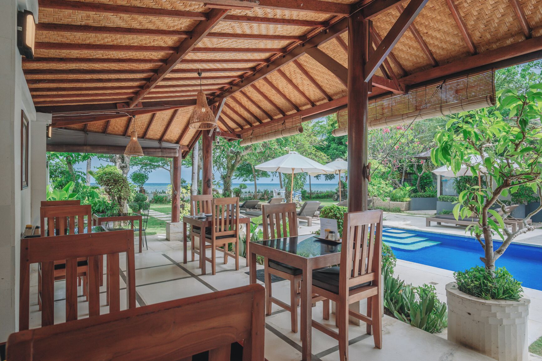 Photo - Frangipani Beach Hotel