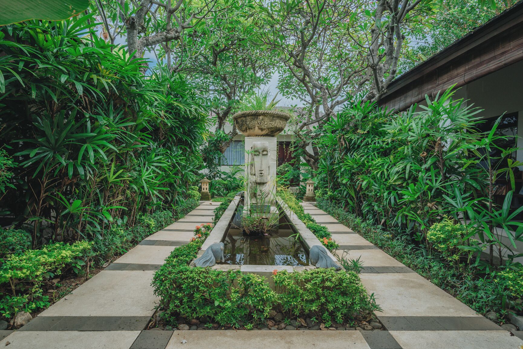 Photo - Frangipani Beach Hotel