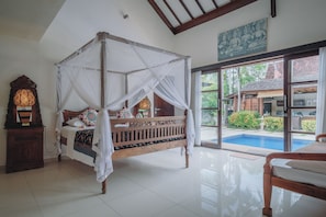 Premium Double Room (VIP Room) | Minibar, in-room safe, desk, free WiFi - Frangipani Beach Hotel (Buleleng)