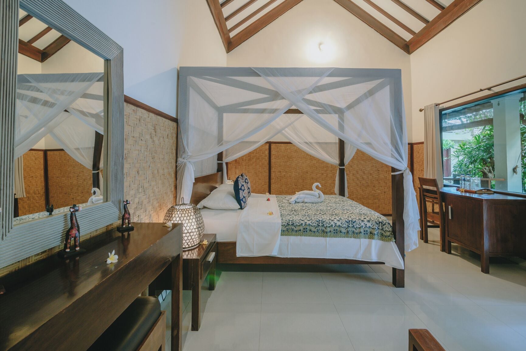 Chambre Deluxe | Minibar, coffre-fort, bureau, accès au Wi-Fi (inclus)