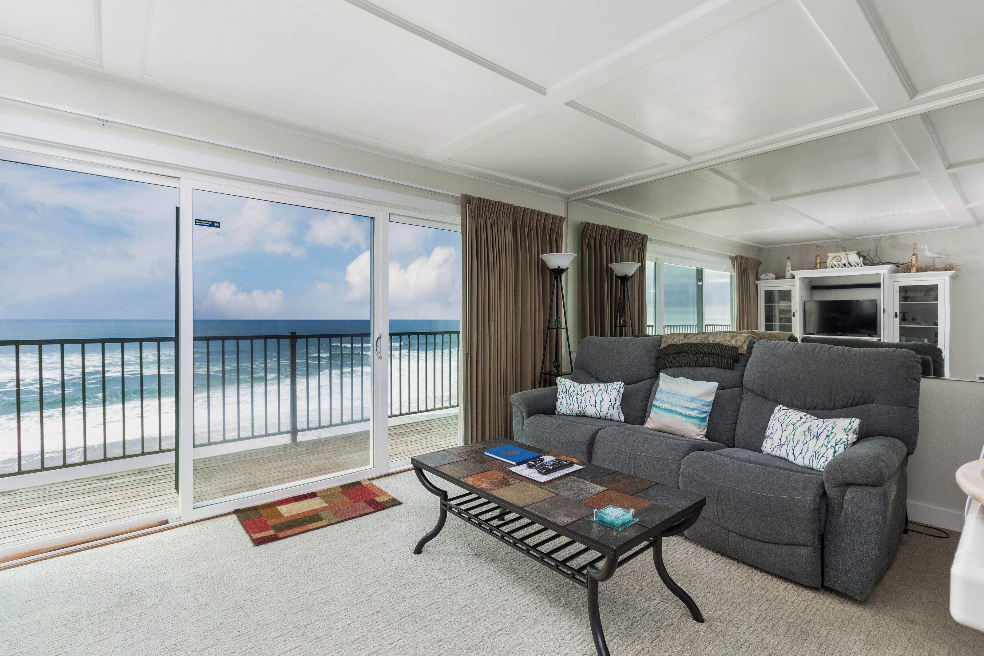 29 Oceanfront 3rd Floor | Living area | Flat-screen TV, DVD player, table tennis