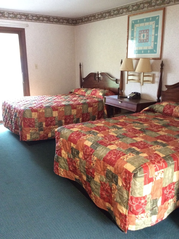 Deluxe Double Room | Living area