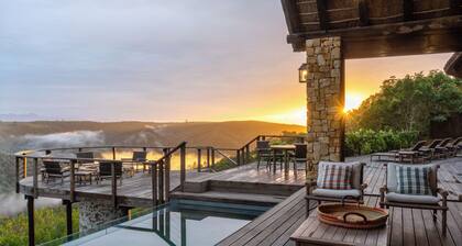 Tamodi Lodge and Stables