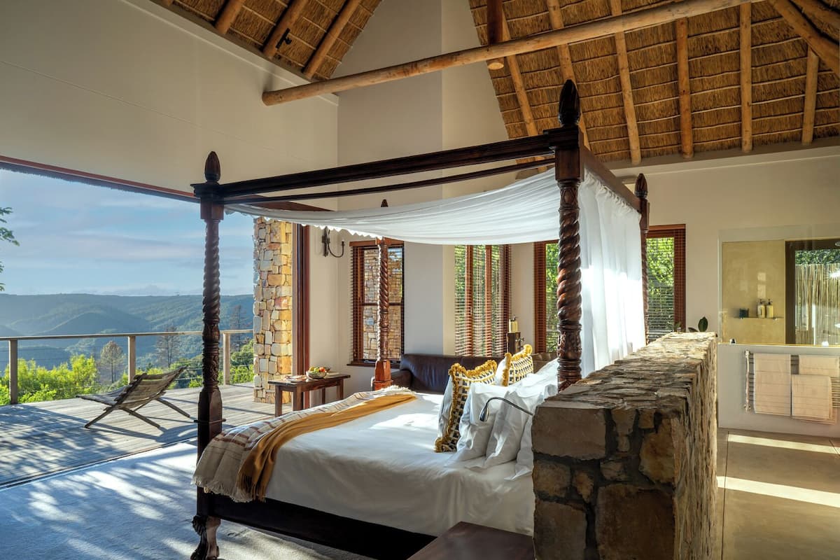 Suite | 1 habitación, ropa de cama de alta calidad y minibar