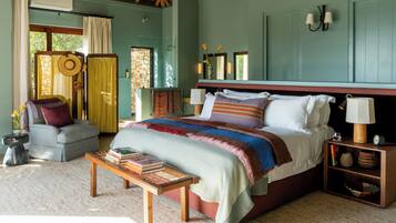 Honeymoon Suite (Main Building) | Premium bedding, minibar, in-room safe, soundproofing