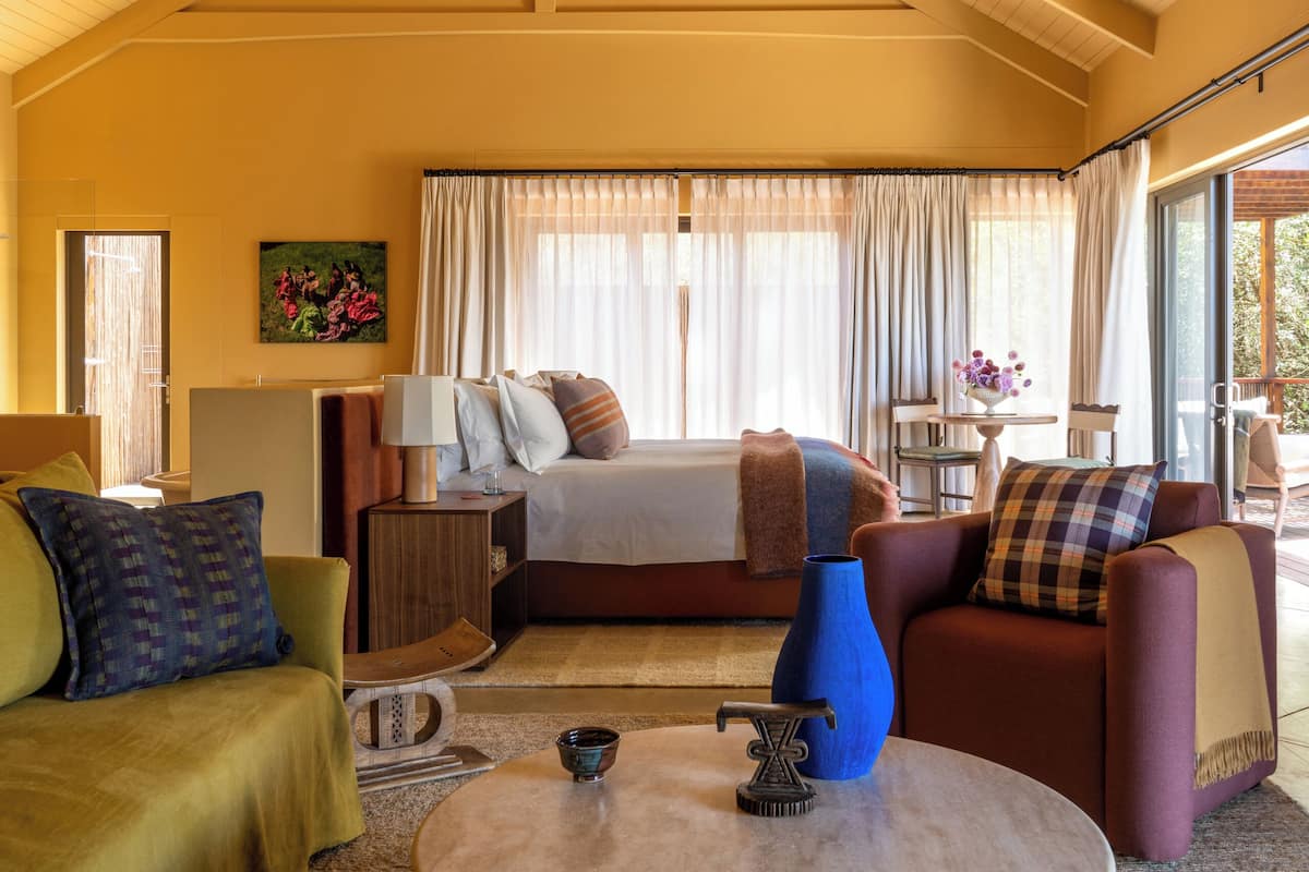 Honeymoone Suite with Plunge Pool | Premium-sengetøj, minibar, pengeskab på værelset, lydisolering