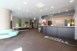 Reception - Hotel Livemax Chitose (Chitose)