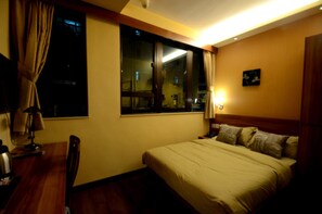 In-room safe, free WiFi - VP Apartments (Kowloon)