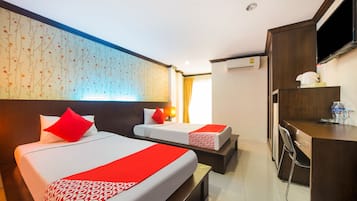 Deluxe-Zweibettzimmer | Schreibtisch, kostenloses WLAN, BettwÀsche