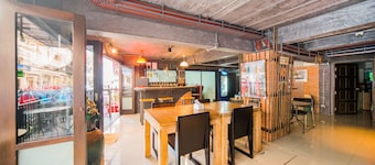 OYO 232 Patong City Hometel