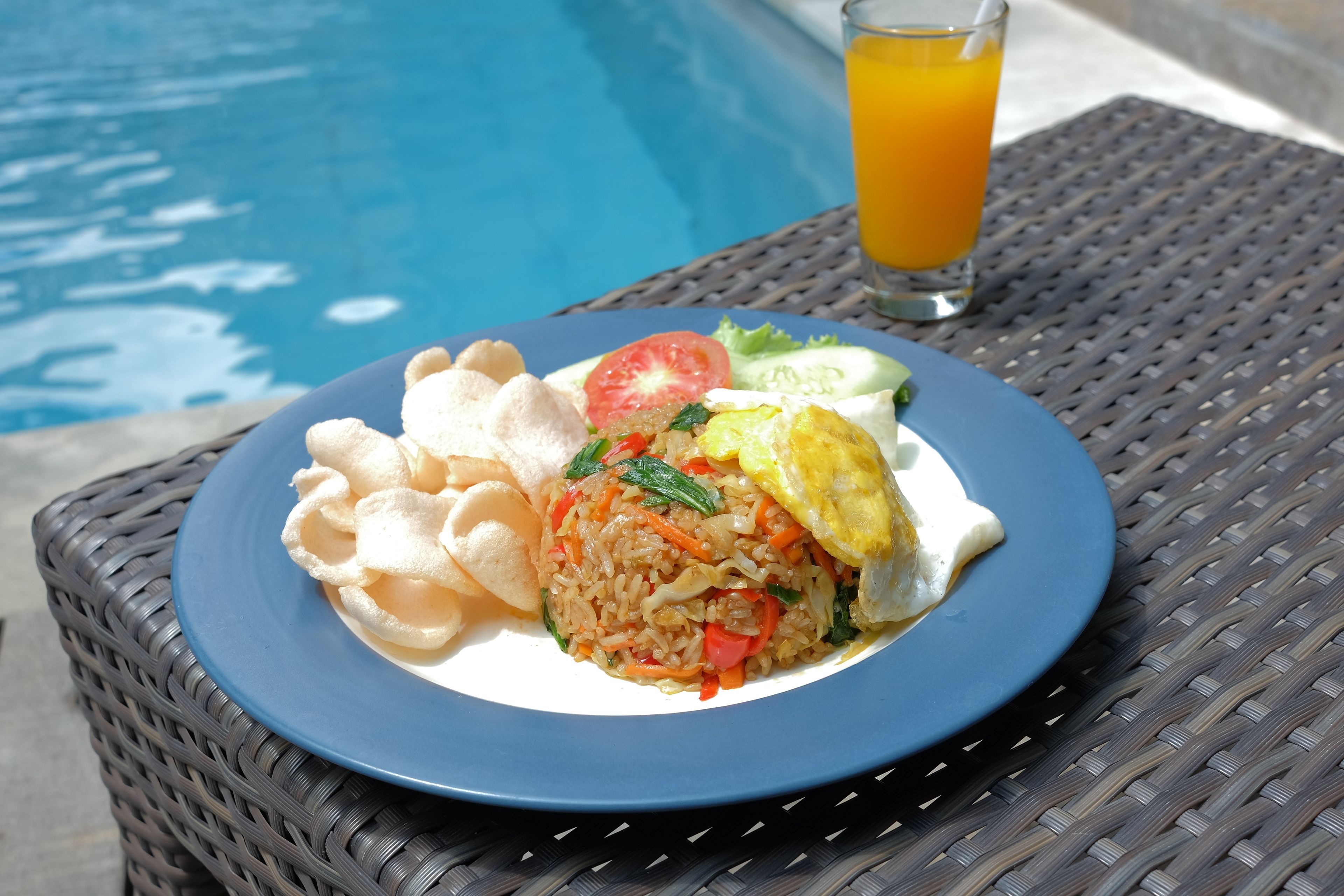 daily cooked-to-order breakfast (idr 91000 per person)