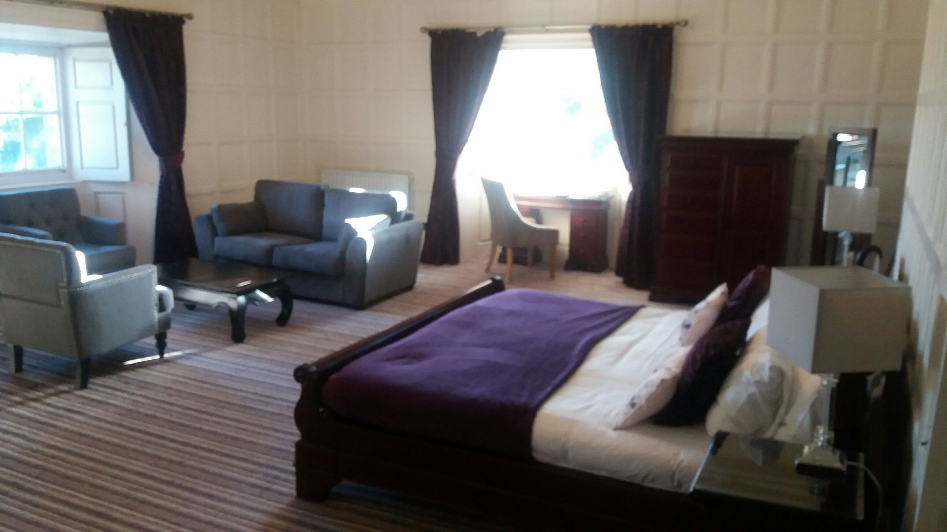 Deluxe Suite | In-room safe, cribs/infant beds, free WiFi, bed sheets