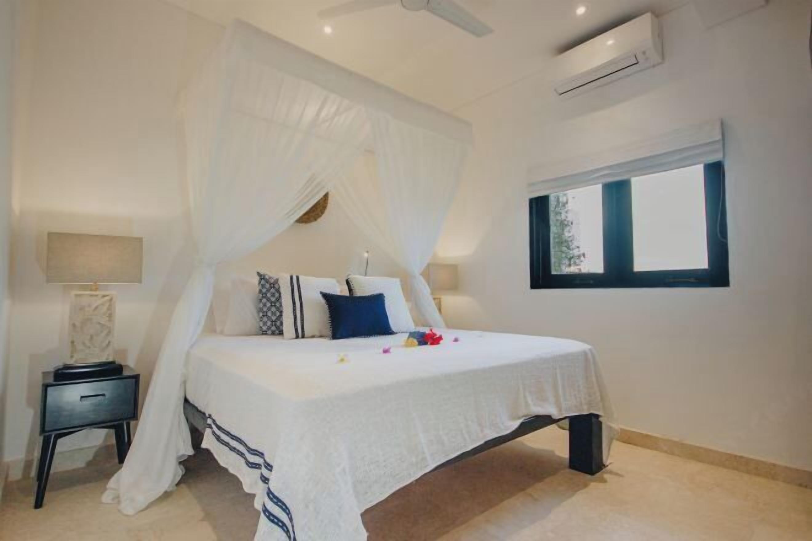 1 bedroom, minibar, in-room safe, desk