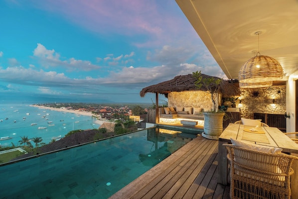 The Residence | Terrace/patio