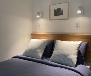 Kamar Double | Kedap suara dan Wi-Fi gratis