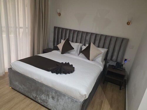 Park Place Hotel