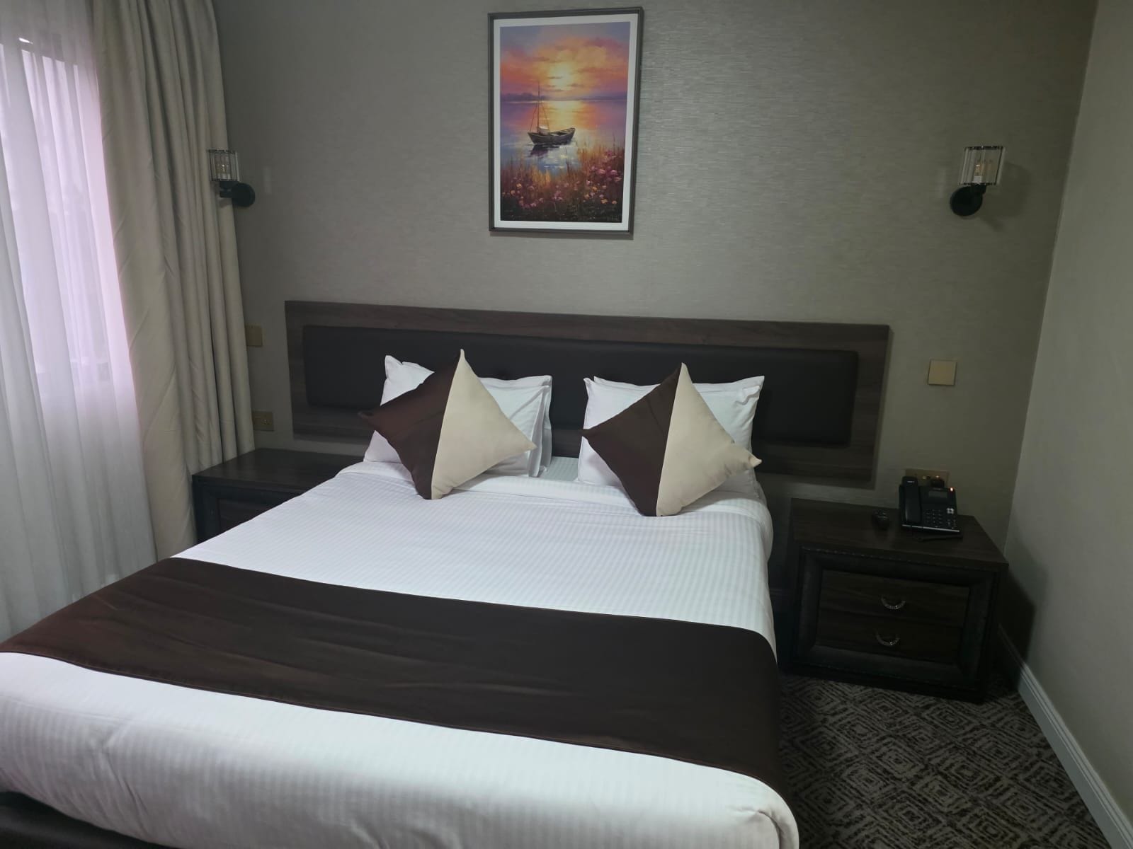 Photo - Park Place Hotel