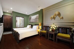 ทีวีจอพลาสมา 32 นิ้ว พร้อมช่องเคเบิล, ทีวี, ช่องภาพยนตร์ใหม่
