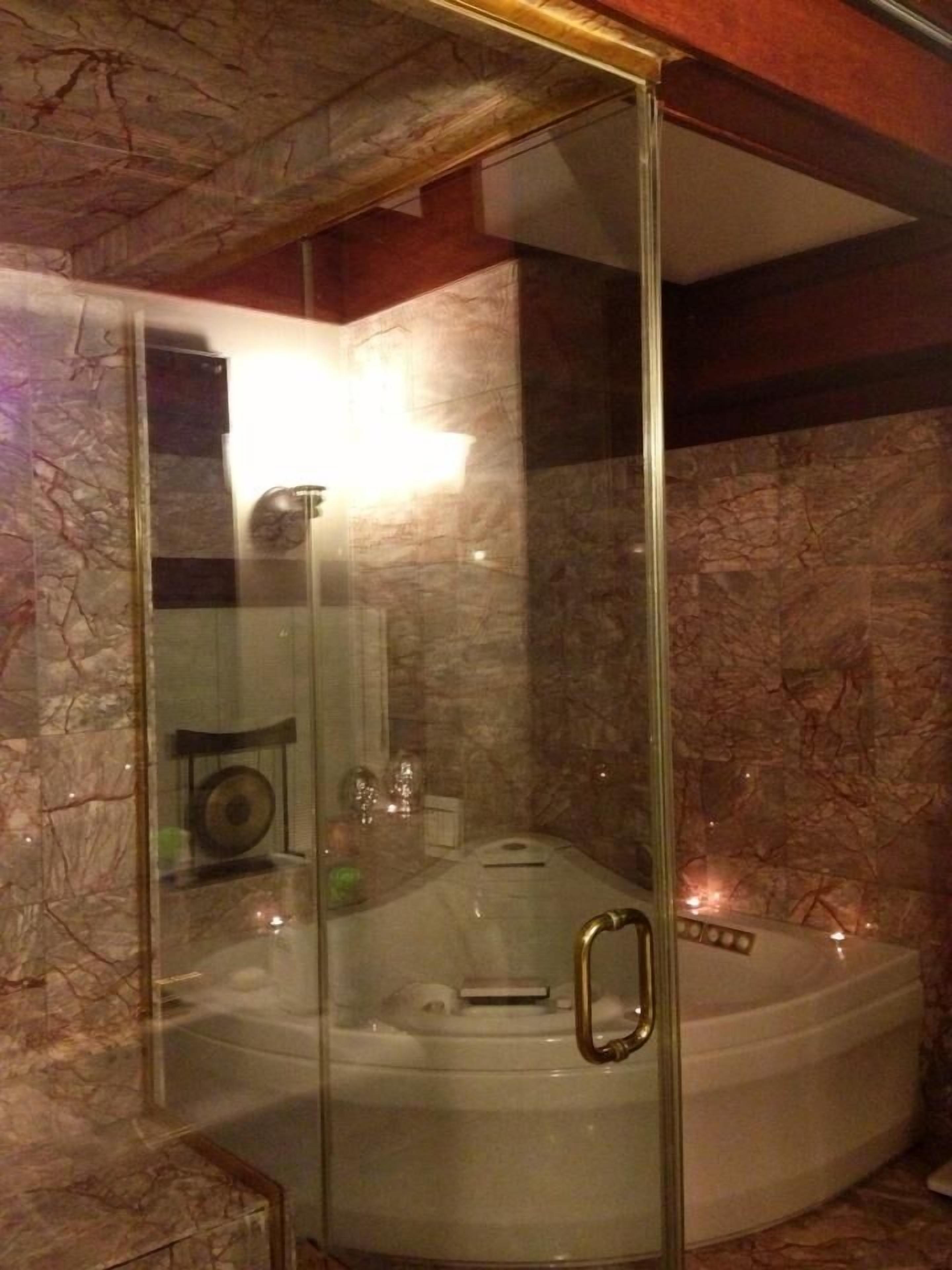 w c lipe mansion WC Lipe Mansion Reviews, Deals & Photos 2026