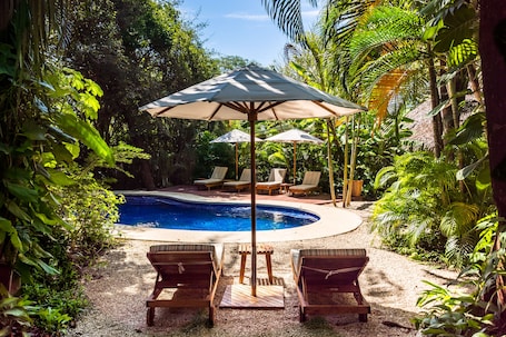 Outdoor pool. Sunset Shack Hotel