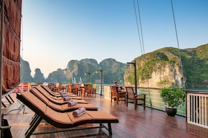 Front of property - Pelican Halong Cruise (Ha Long)