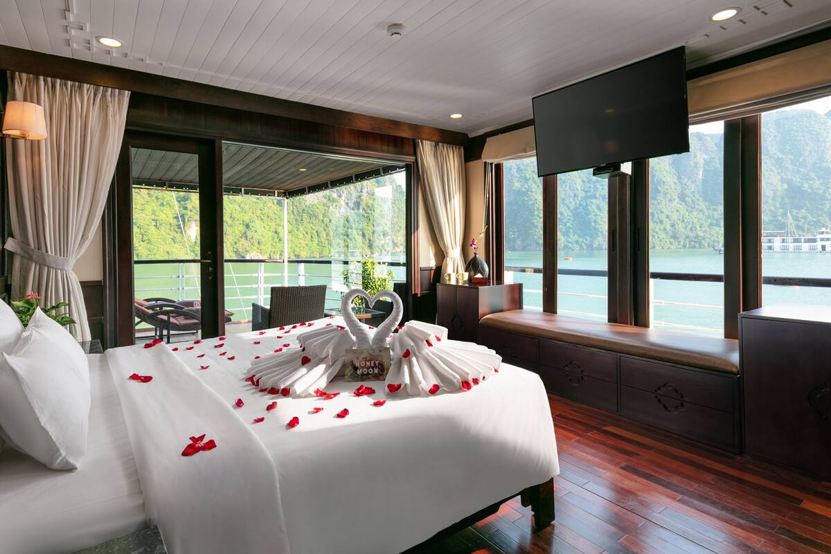 Royal Suite, Ocean View | Beach/ocean view