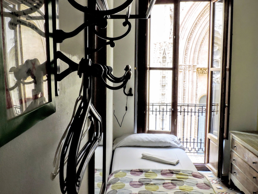 Hôme Youth Hostel Valencia by null