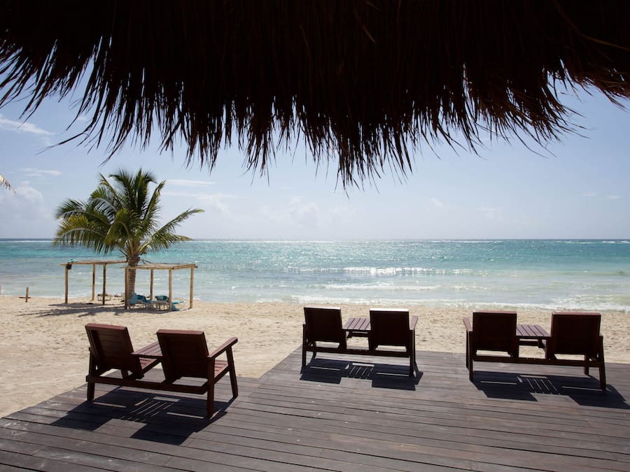 Private beach, white sand, beach towels, scuba diving