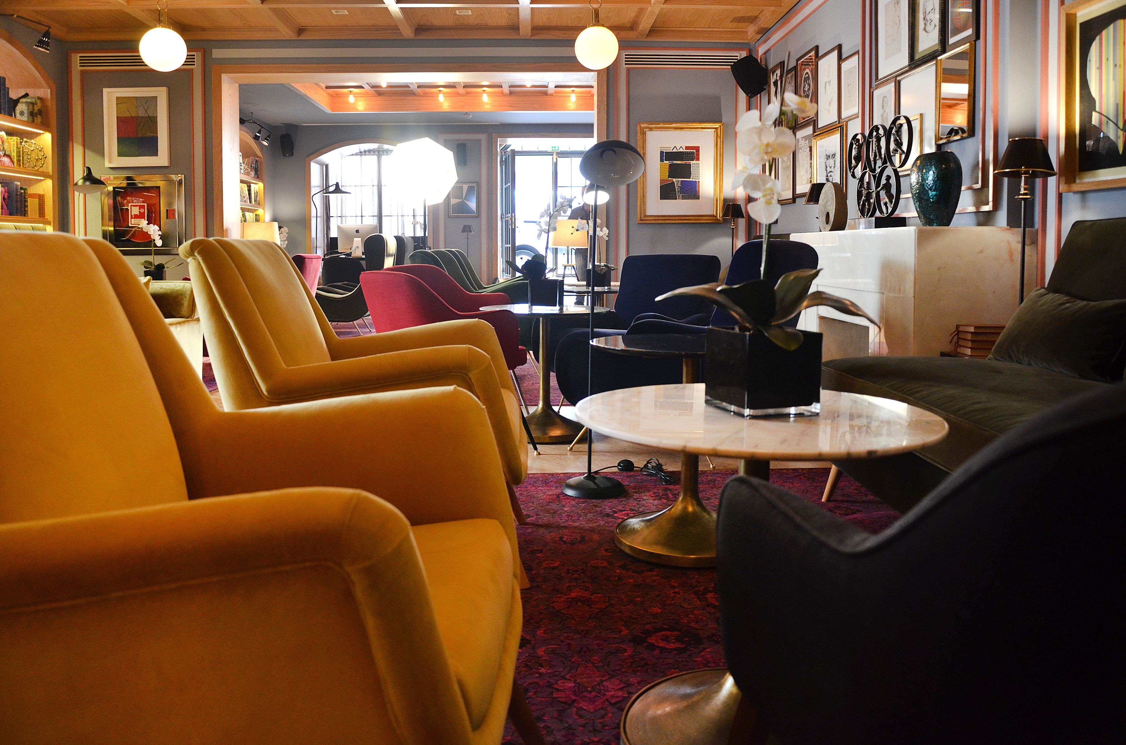 Foto - Browns Central Hotel