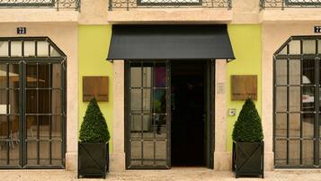 Entrada de la propiedad