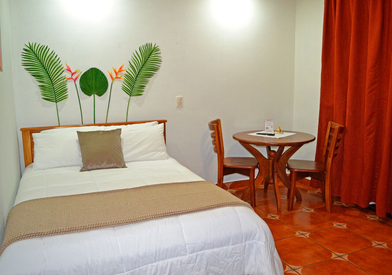 single room, garden view | hypo-allergenic bedding, minibar, in-room safe, individually decorated