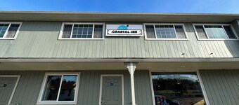 The Coastal Inn and Suites
