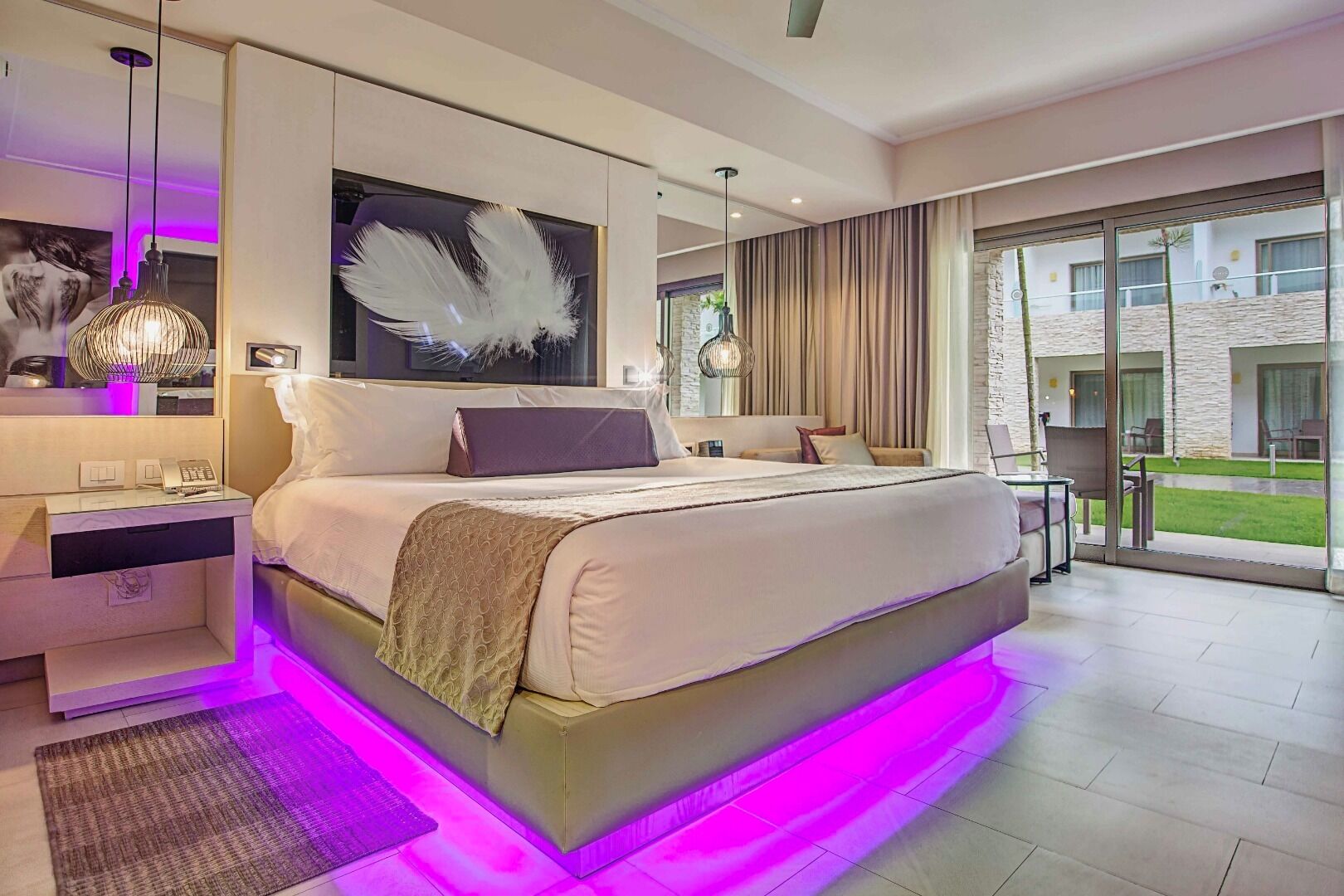 Luxury Room