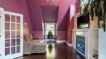 Habitación doble Premium | Decoración personalizada, muebles diferentes y wifi gratis