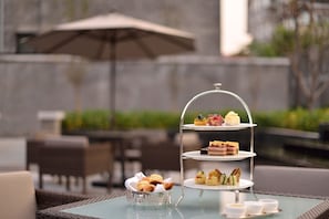 6 restaurants servant le déjeuner et le dßner
