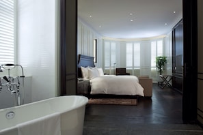 Yihe Suite | 1 bedroom, Egyptian cotton sheets, premium bedding, down comforters - Relais & Chateaux Yihe Mansions (Nanjing)
