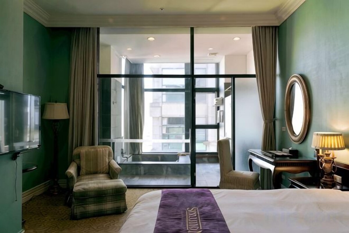 Ropa de cama de alta calidad, cubrecamas y colchones con pillow-top