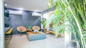 Sala de estar en el lobby