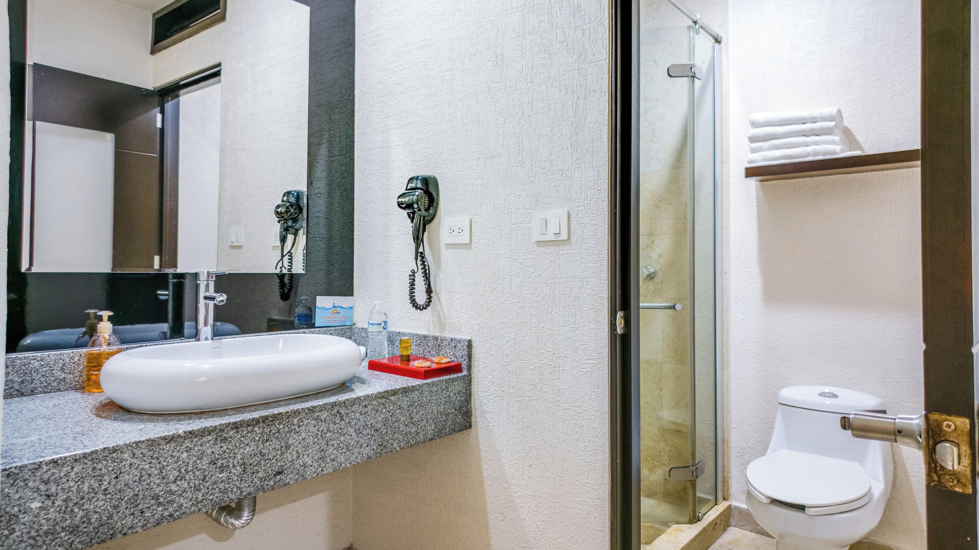 junior suite | bathroom sink