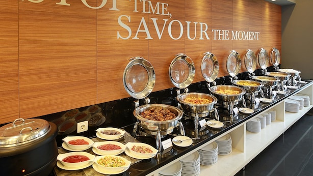 Restaurant - Kyriad Hotel Airport Jakarta (Tangerang)