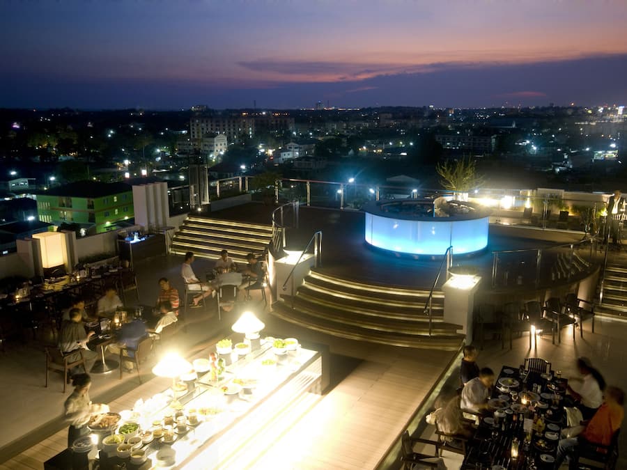 Se sirven desayunos, almuerzos, cenas y cocina internacional