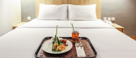 In-room safe, desk, free WiFi, bed sheets