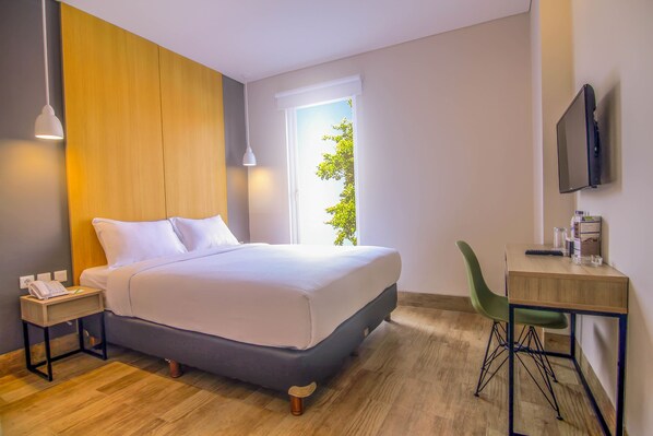 خزنة داخل الغرفة ومكتب وواي فاي مجانًا وملاءات أسرّة