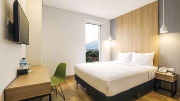 Superior Double Room, 1 Queen Bed, Non Smoking, City View | In-room safe, individually furnished, desk, rollaway beds