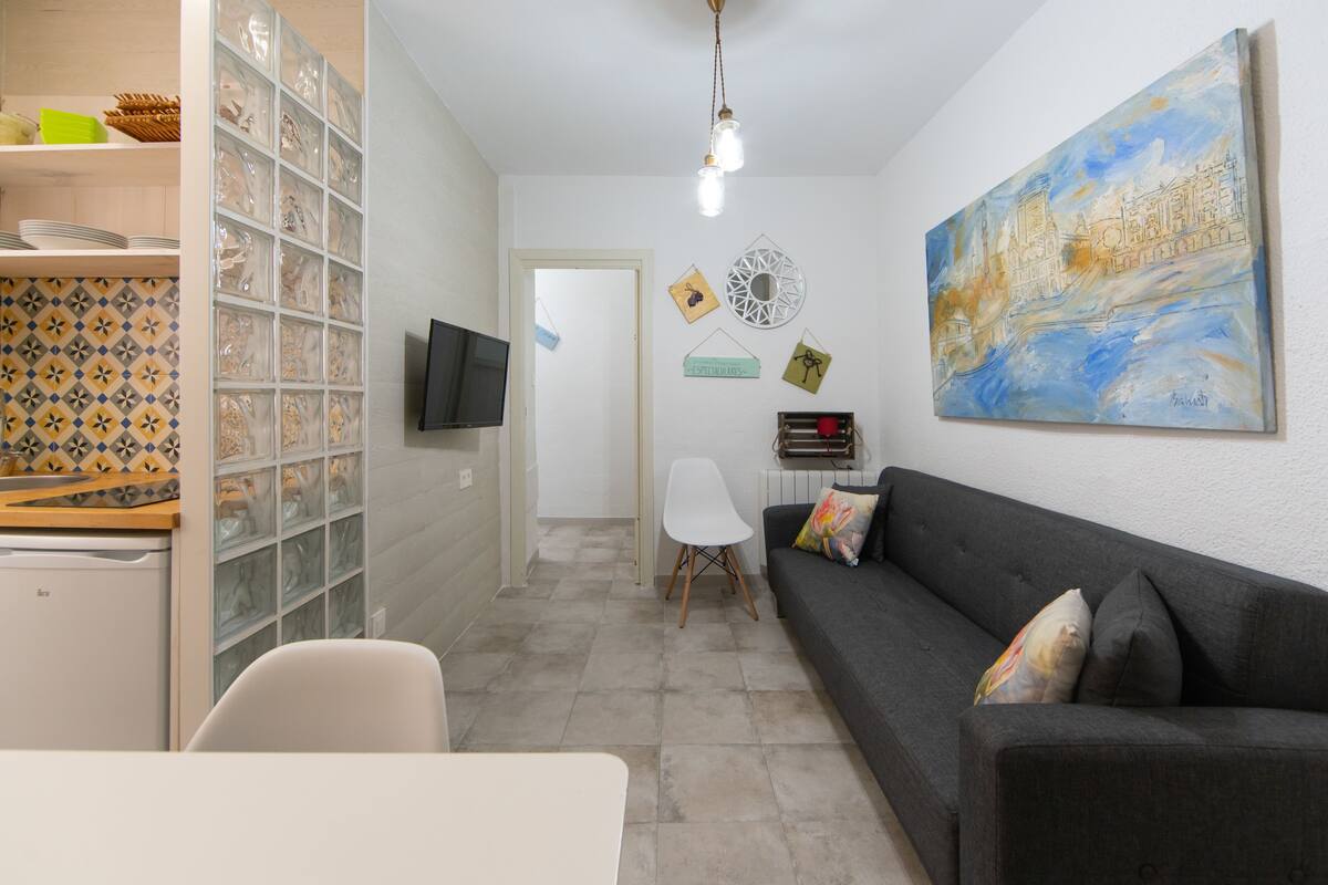 Leilighet, privat bad (fully equipped kitchen) | Sengetøy av topp kvalitet, memory foam-senger og strykejern/-brett