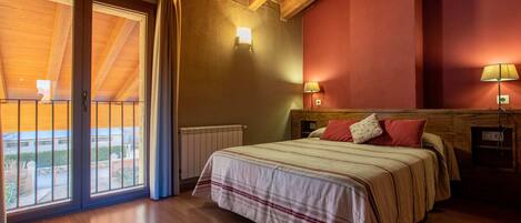 Premium bedding, down duvets, individually decorated